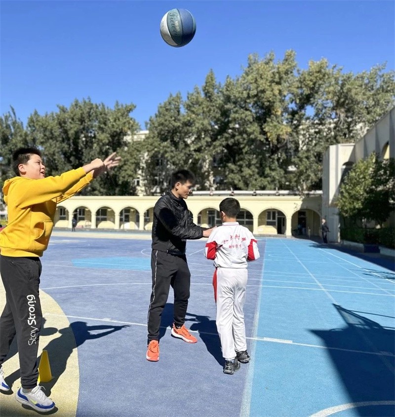 为什么智能娱乐技术能增强篮球训练的趣味性_1